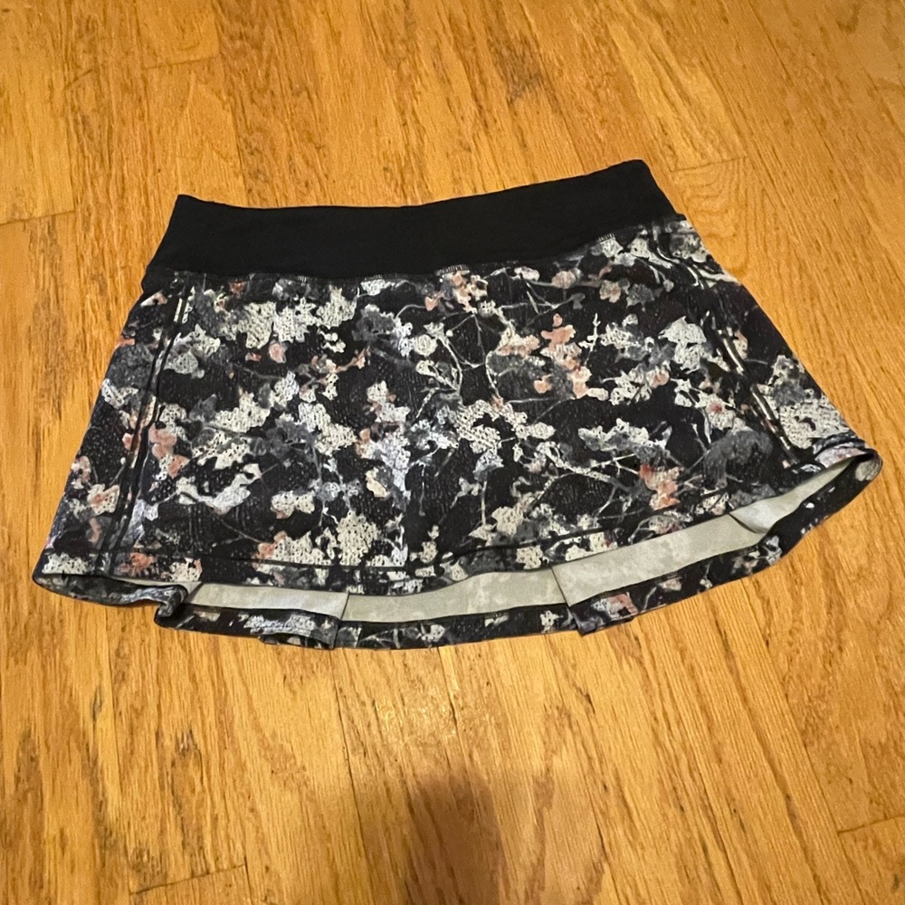 Lululemon Pace Rival Spring Bloom Skort - Picture 4 of 7